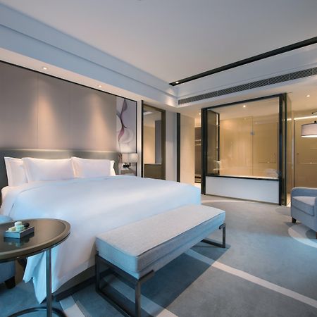 Crowne Plaza Hangzhou Qiantang - The Subway Can Reach The West Lake Scenic Area As Well As The Airport And High-Speed Rail Station, Adjacent To Jinsha Lake And Longfor Paradise Walk Exterior photo