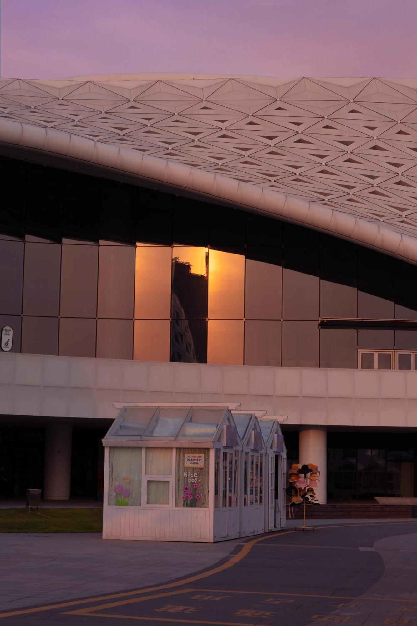 Crowne Plaza Hangzhou Qiantang - The Subway Can Reach The West Lake Scenic Area As Well As The Airport And High-Speed Rail Station, Adjacent To Jinsha Lake And Longfor Paradise Walk Exterior photo